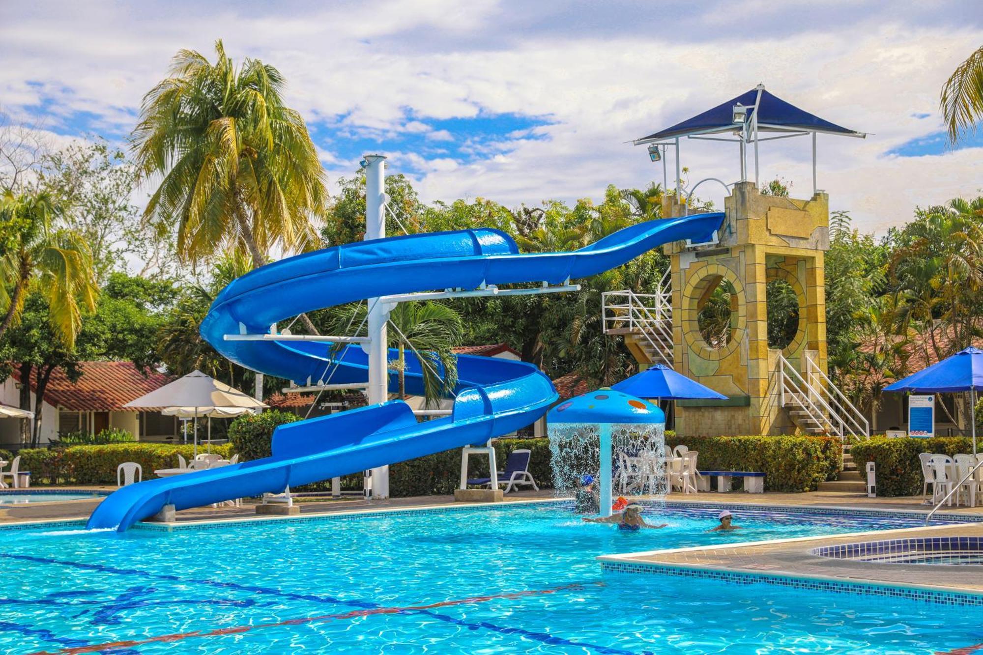 Hotel Los Puentes Comfacundi Girardot Kültér fotó